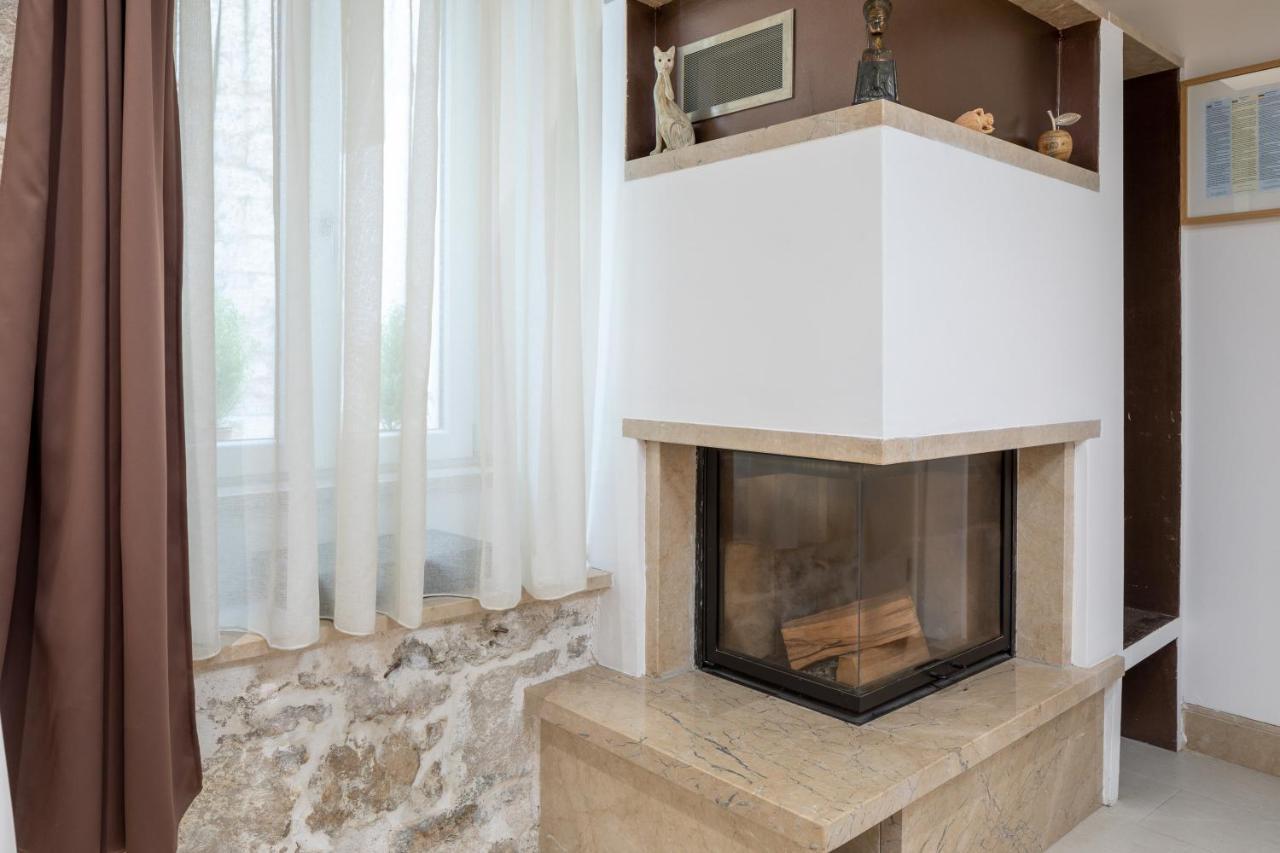 Hotel Awesome Stone House à Split Extérieur photo