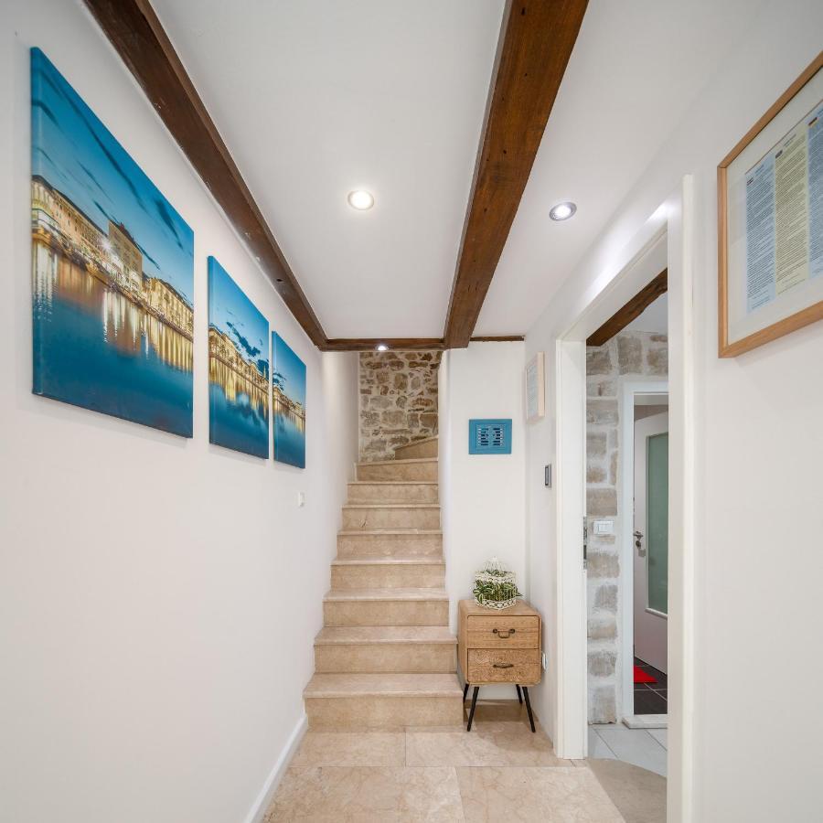 Hotel Awesome Stone House à Split Extérieur photo