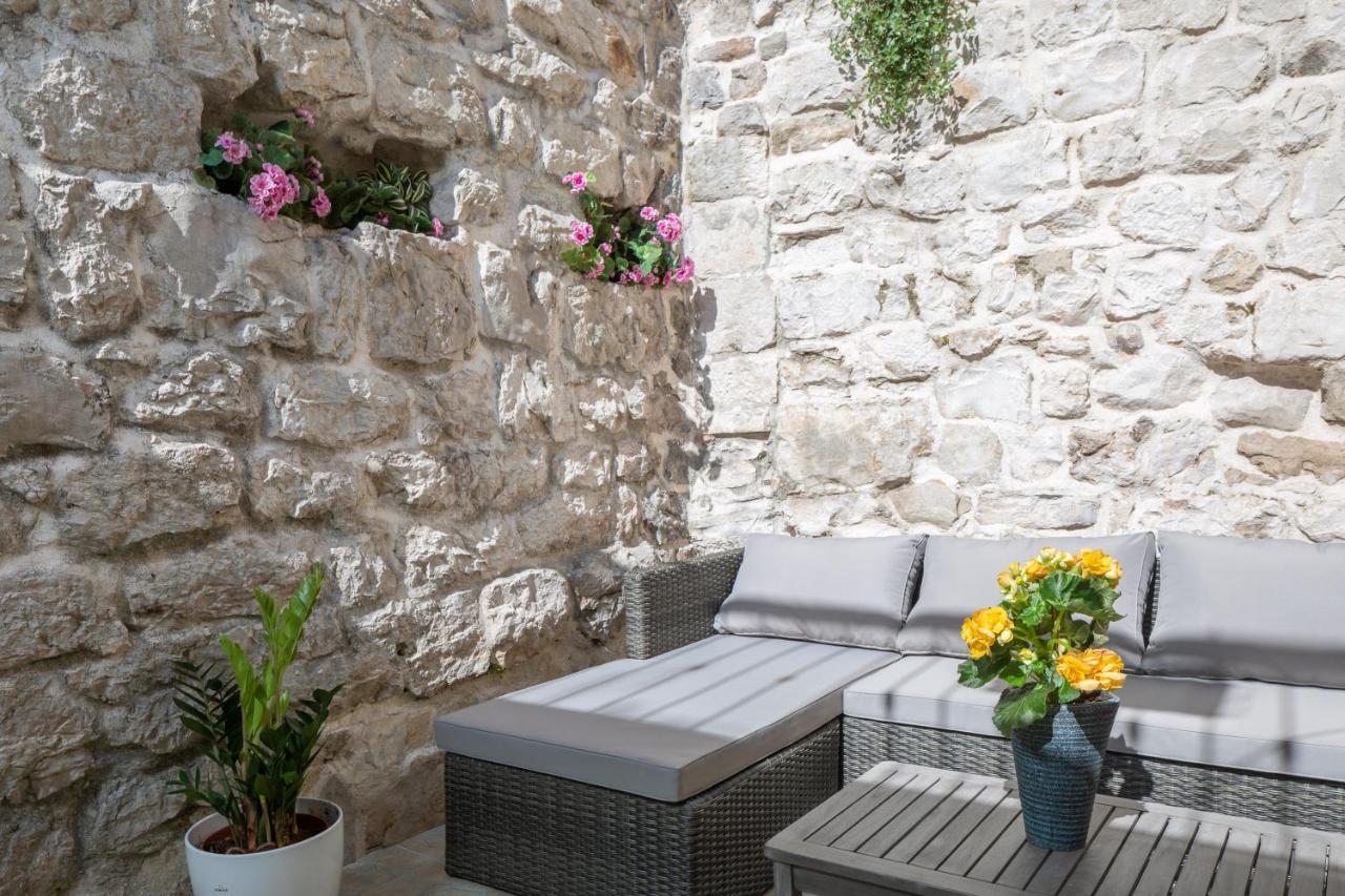 Hotel Awesome Stone House à Split Extérieur photo